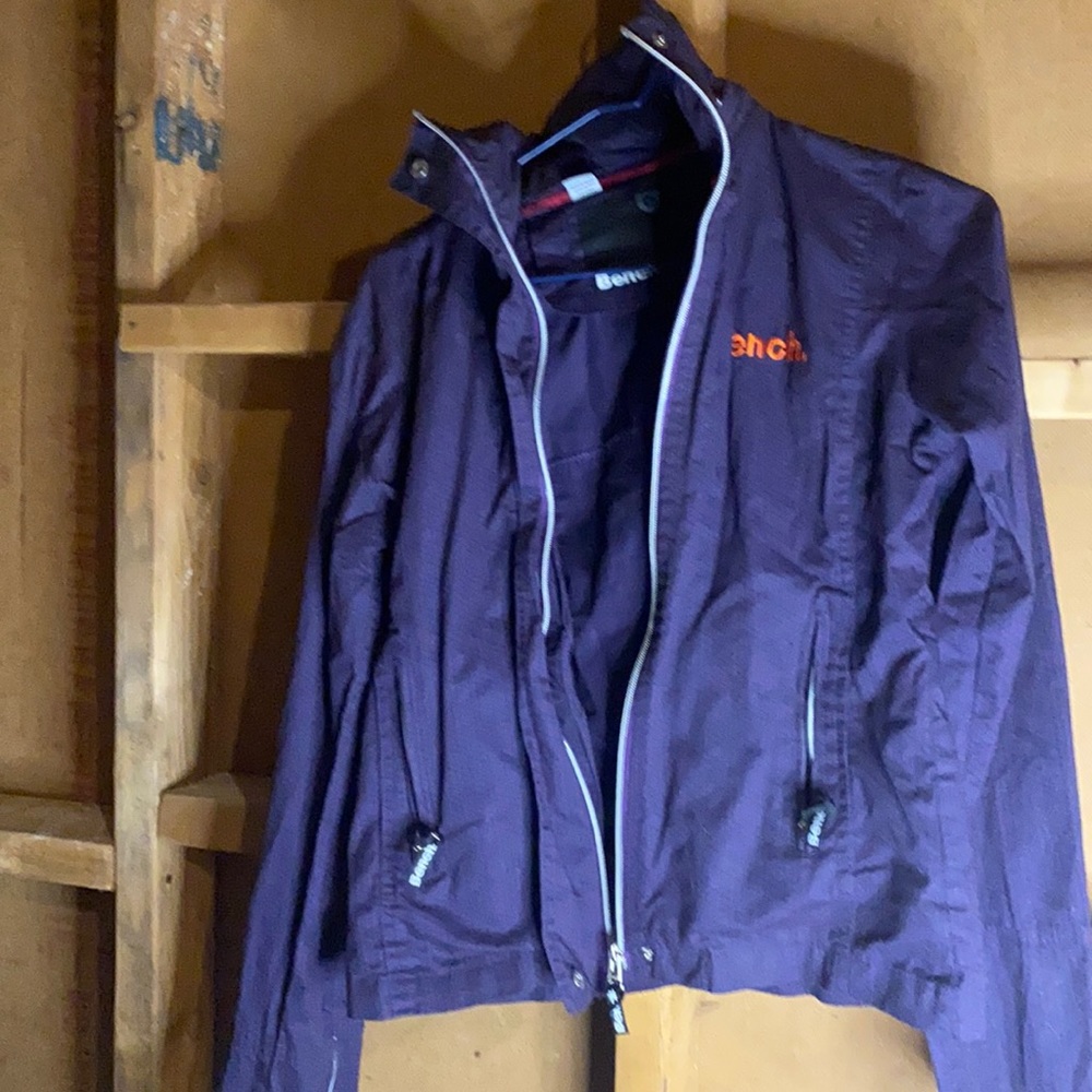 Bench rain coat